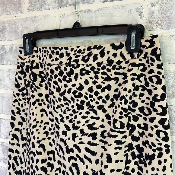 NWOT Loft Women’s Pencil Skirt Cheetah Print High Waist Black Tan Career Size 0 - Picture 3 of 8